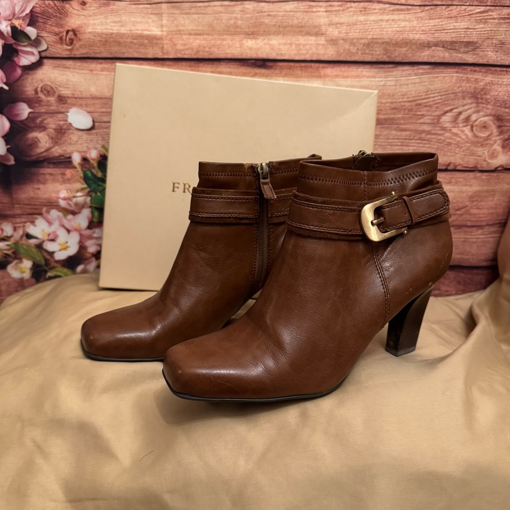 Franco Sarto Brown Leather Ankle Boots Size 9 Heeled Booties Buckle Detail
